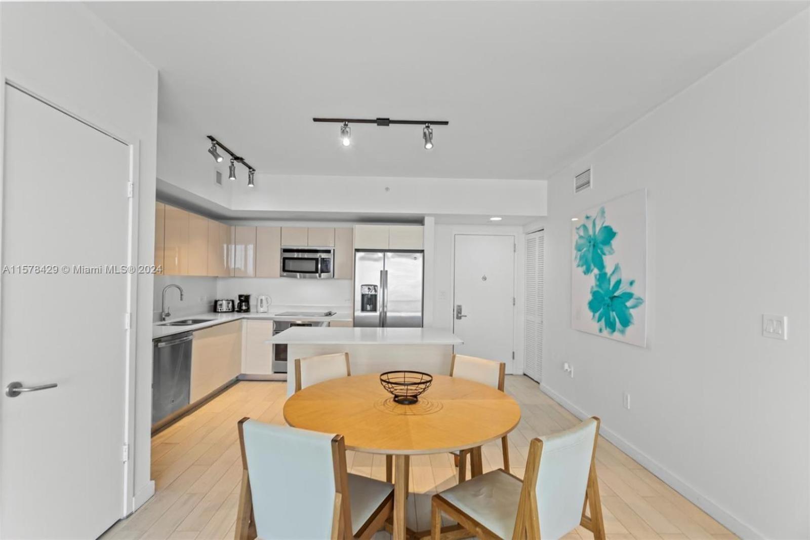 2602 E Hallandale Beach Blvd 1 Br Villa Eksteriør billede