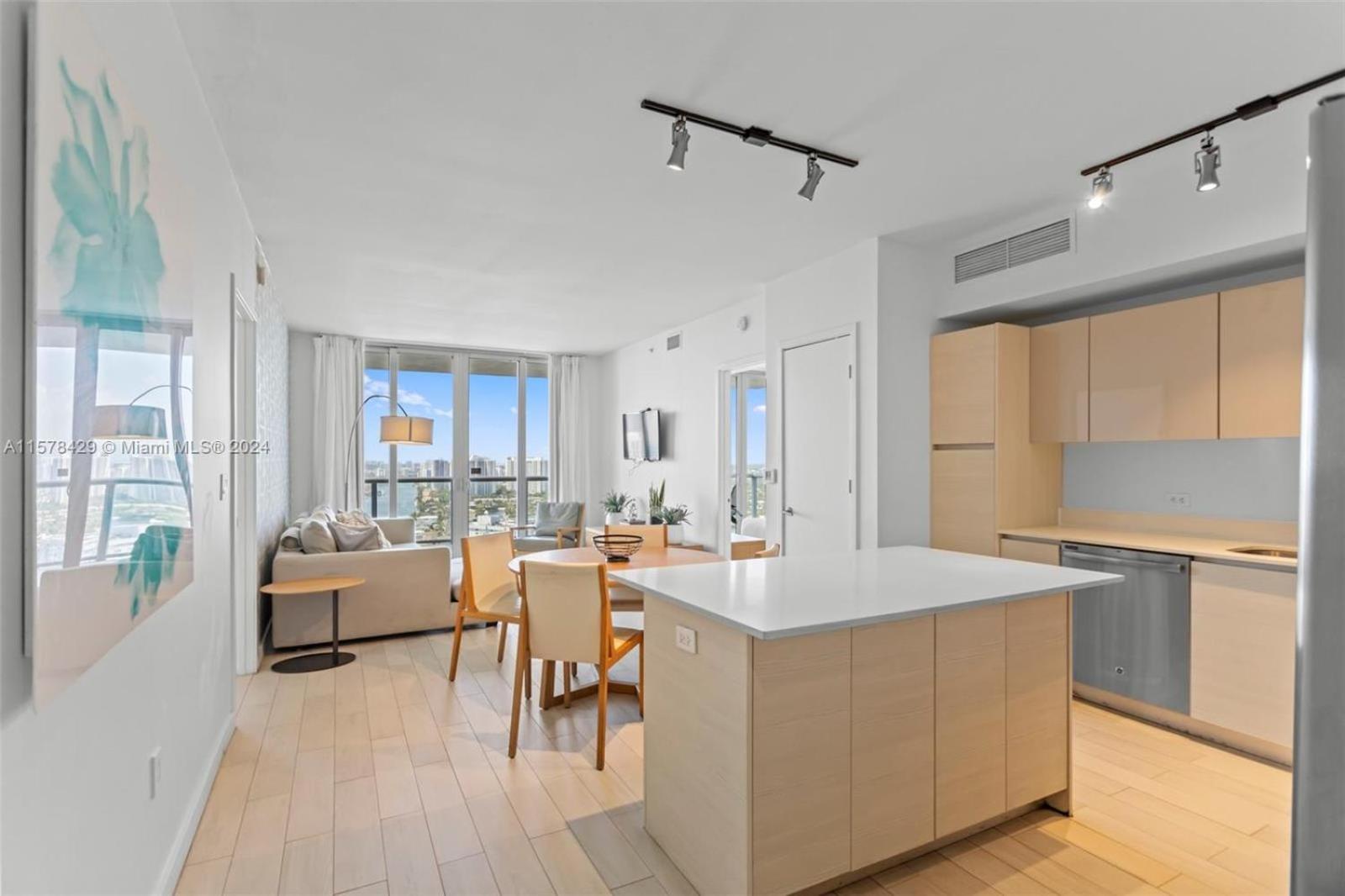 2602 E Hallandale Beach Blvd 1 Br Villa Eksteriør billede